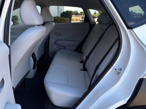 Used 2026 Hyundai Kona SEL Sport FWD image 21