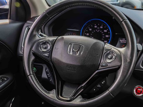 Used 2019 Honda HR-V EX-L image 14