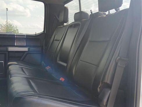 Used 2019 Ford F250 Lariat w/ Lariat Value Package image 10