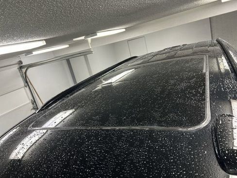 Certified 2025 GMC Yukon AT4 Ultimate w/ LPO, Floor Liner Package AWD/4WD image 19