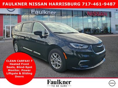 Used 2024 Chrysler Pacifica Touring-L