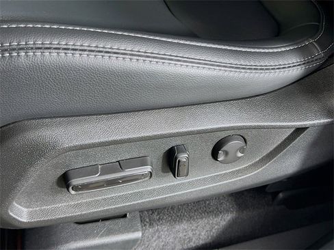 Certified 2025 Honda Pilot EX-L image 17