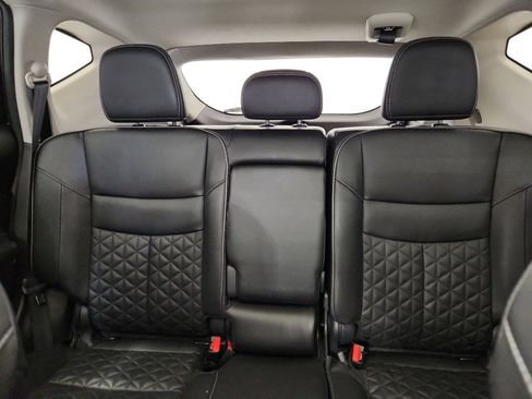 Used 2019 Nissan Murano Platinum image 34