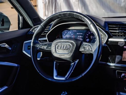 Used 2021 Audi Q3 2.0T Premium Plus w/ Premium Plus Package image 16