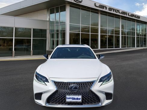 Used 2020 Lexus LS 500h AWD w/ Luxury Package image 8