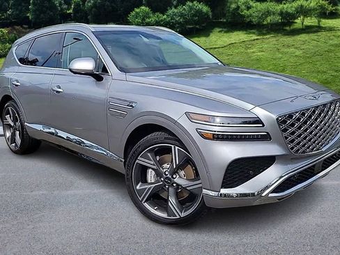 Used 2025 Genesis GV80 3.5T Prestige image 2