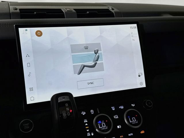 New 2026 Land Rover Defender 110 X-Dynamic SE AWD/4WD image 18