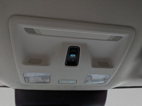 Used 2022 Ford Maverick Lariat w/ Lariat Luxury Package image 26