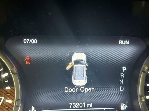 Used 2020 Jeep Renegade Trailhawk AWD/4WD image 13