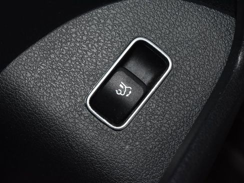 Certified 2022 Mercedes-Benz GLE 350 4MATIC image 7