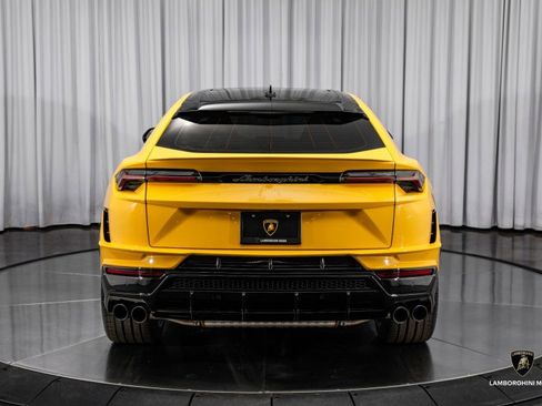 Used 2024 Lamborghini Urus S image 15