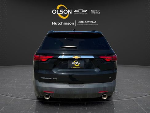 Used 2023 Chevrolet Traverse LT AWD/4WD image 16