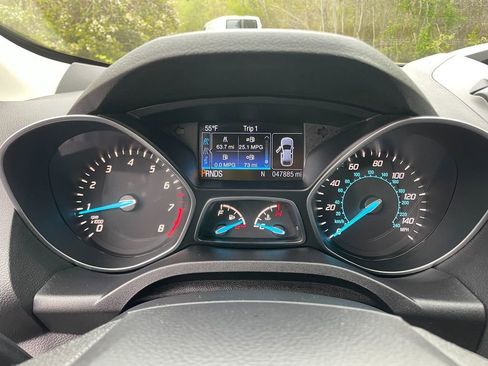 Used 2016 Ford Escape S FWD image 18