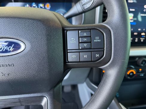 Used 2025 Ford F250 XLT w/ Black Appearance Package AWD/4WD image 28