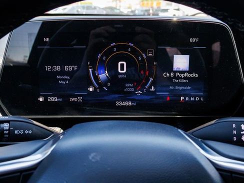 Used 2025 Chevrolet Equinox LT w/ Convenience Package II AWD/4WD image 18