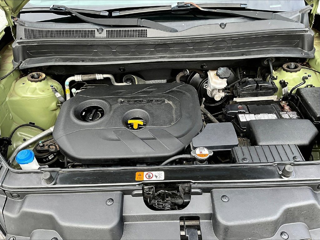 Used 2012 Kia Soul + w/ Audio Pkg FWD image 30