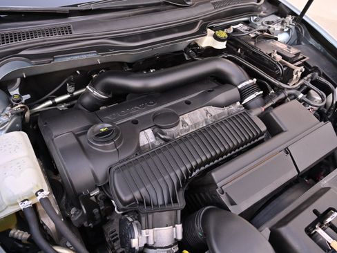 Used 2008 Volvo C70 T5 image 28