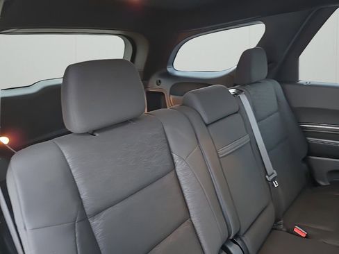 Used 2024 Dodge Durango SXT AWD/4WD image 16