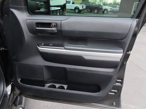 Used 2016 Toyota Tundra SR5 w/ TRD Off Road Package image 47