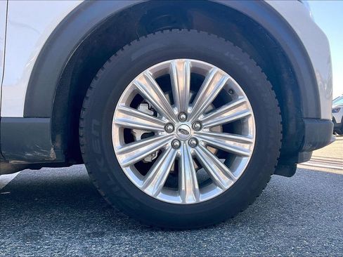 Used 2025 Ford Explorer Platinum w/ LUX Leather Package AWD/4WD image 7