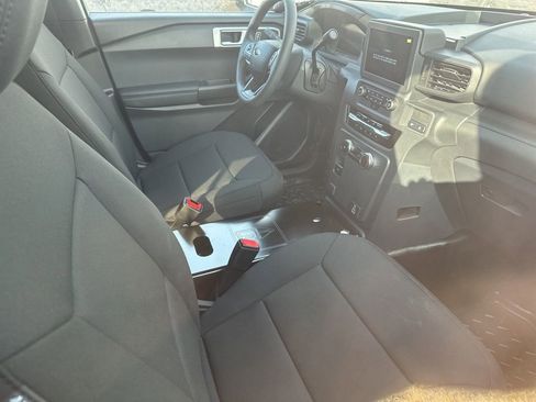 New 2025 Ford Explorer 4WD Police Interceptor image 3