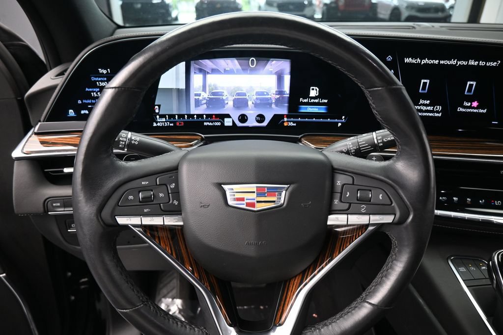 Used 2023 Cadillac Escalade Luxury RWD image 19