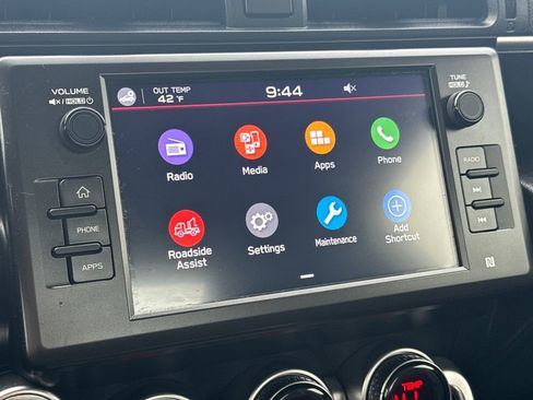 Used 2024 Toyota GR86 Premium image 21