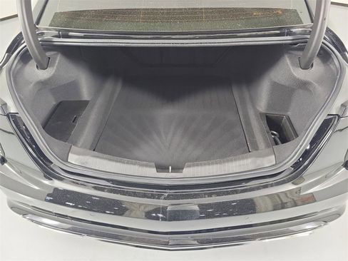 Used 2021 Cadillac CT5 Sport w/ Climate Package image 8