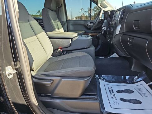 Used 2020 Chevrolet Silverado 1500 LT image 13