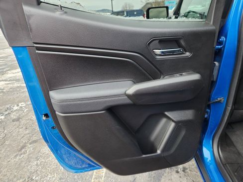 Used 2024 Chevrolet Colorado LT w/ LT Convenience Package II image 22