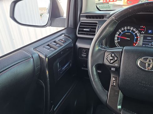 Used 2016 Toyota 4Runner TRD Pro image 28