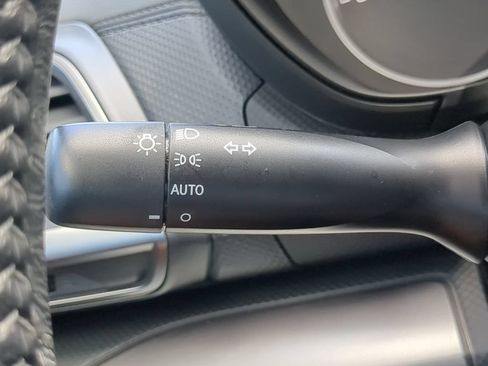Used 2019 Subaru Forester Premium AWD/4WD image 24