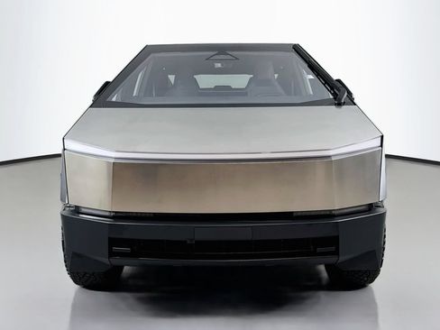 Used 2025 Tesla Cybertruck 2WD Crew Cab image 2