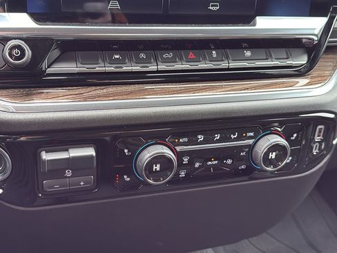 Used 2024 Chevrolet Silverado 1500 RST w/ Protection Package image 22