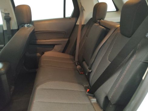 Used 2017 GMC Terrain SLE FWD image 18