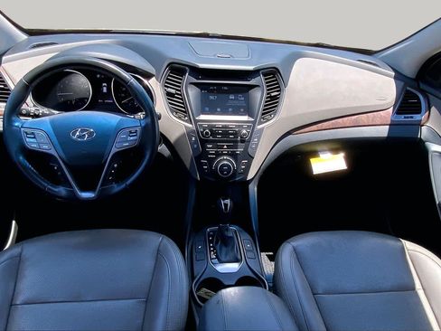 Used 2018 Hyundai Santa Fe Sport FWD image 16
