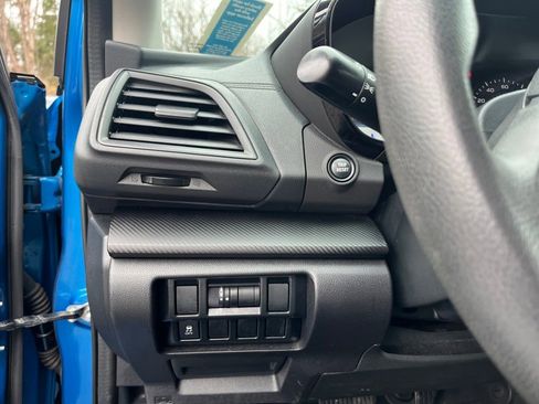 Used 2020 Subaru Impreza 2.0i image 16