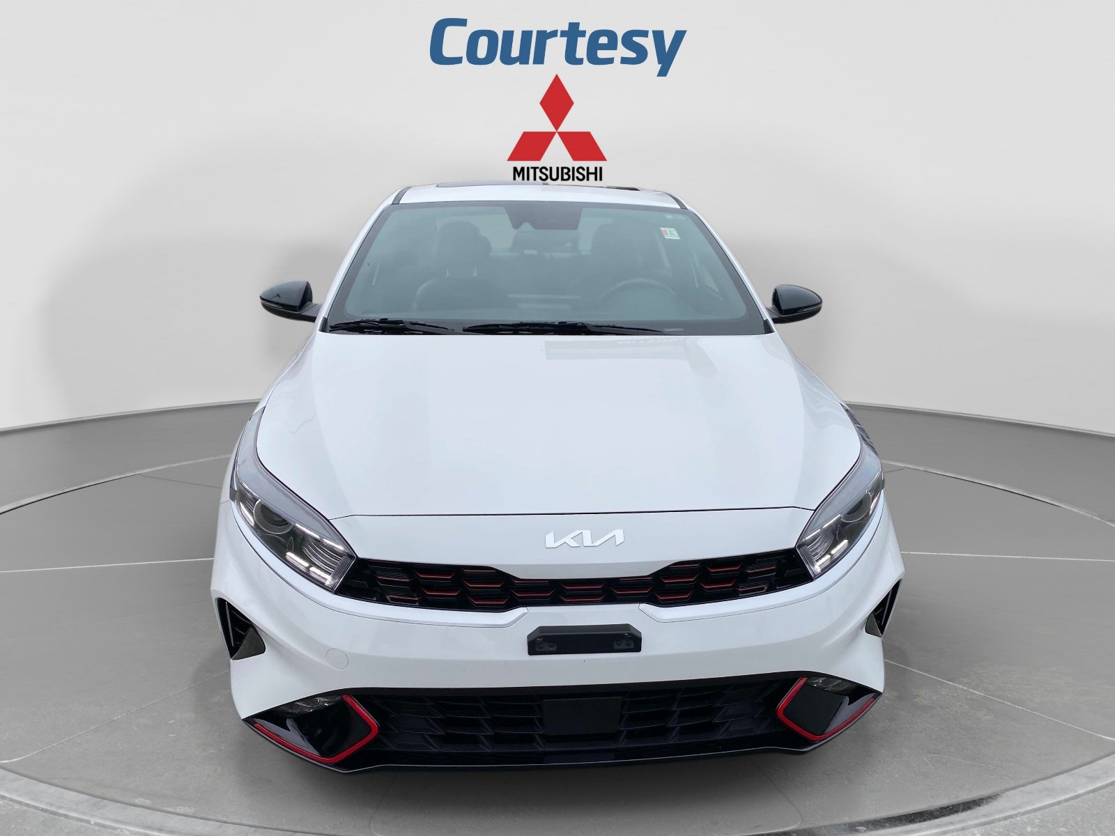 Used 2023 Kia Forte GT-Line w/ GT-Line Premium Package FWD image 9