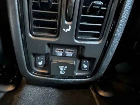 Used 2022 Dodge Durango Citadel RWD image 20