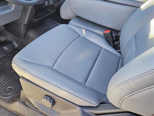 New 2026 Ford F550 2WD Regular Cab Super Duty image 4