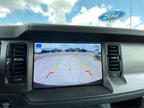 Used 2025 Ford Bronco Badlands AWD/4WD image 27