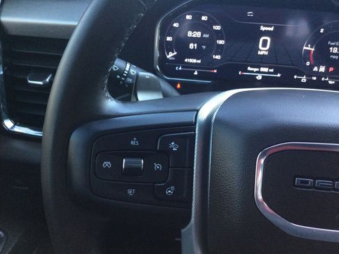Used 2024 GMC Sierra 1500 Denali w/ Technology Package AWD/4WD image 21