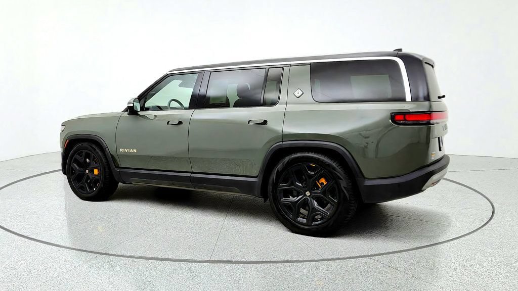Used 2022 Rivian R1S Launch Edition Quad AWD/4WD image 7