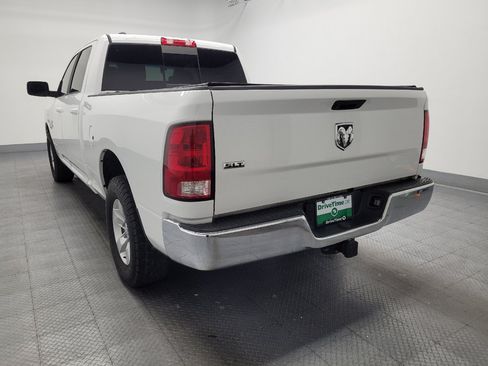 Used 2019 RAM 1500 Classic SLT RWD image 6