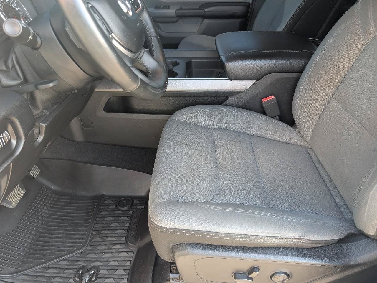 Used 2019 RAM 1500 Big Horn AWD/4WD image 8