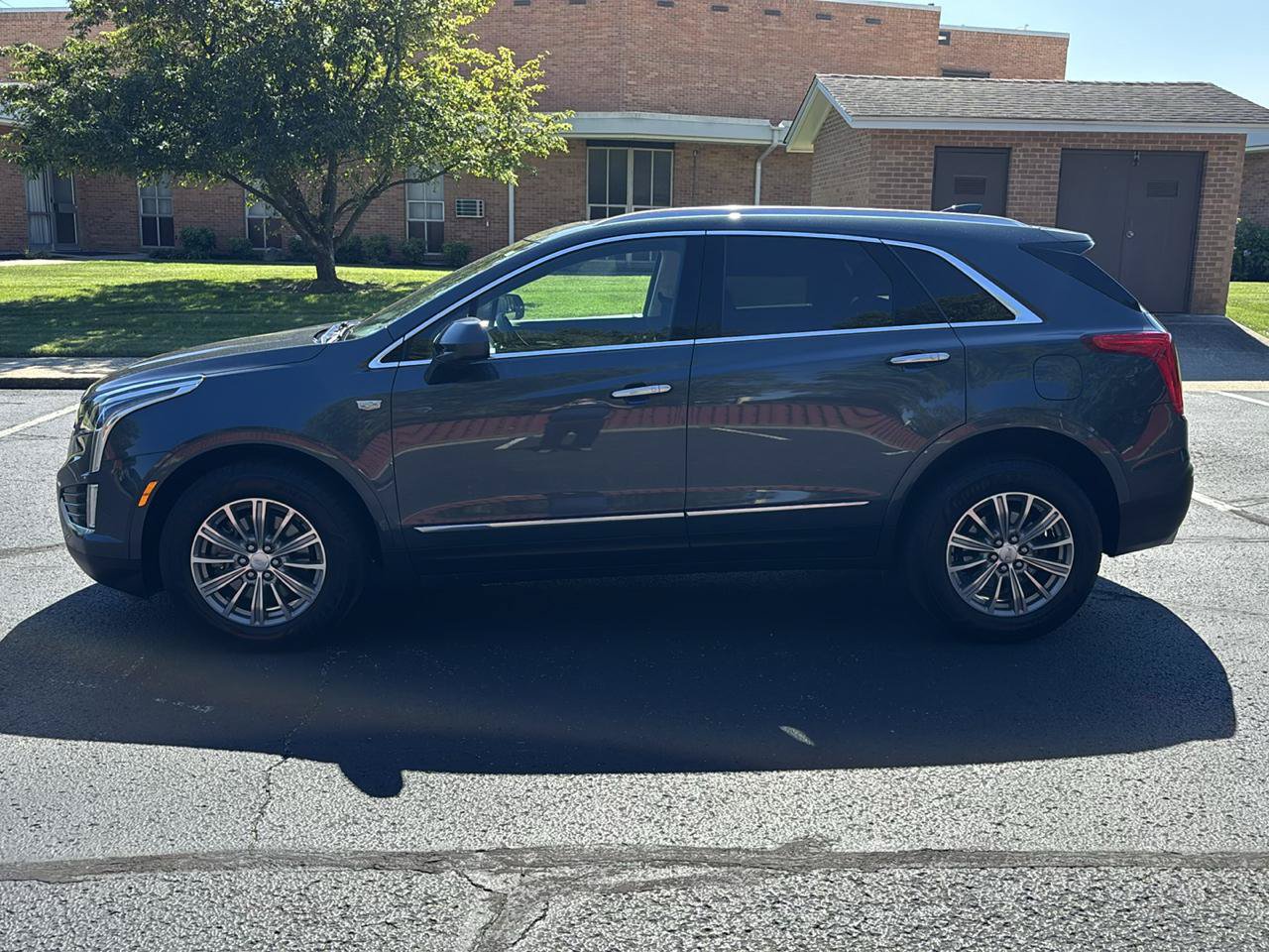 Used 2019 Cadillac XT5 Luxury AWD/4WD image 4