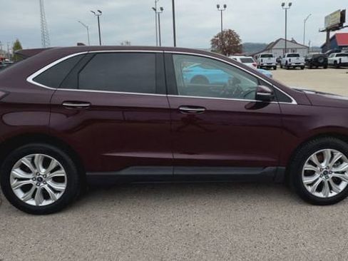 Used 2020 Ford Edge Titanium w/ Equipment Group 301A AWD/4WD image 13
