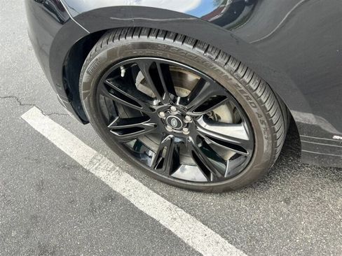 Used 2021 Land Rover Range Rover Velar R-Dynamic S AWD/4WD image 15