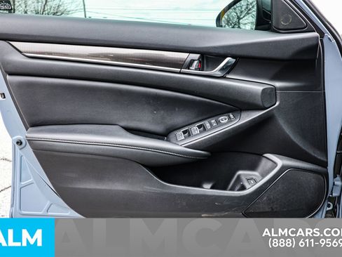 Used 2021 Honda Accord Sport image 44