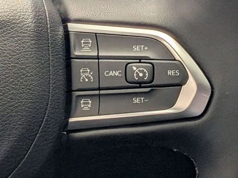 New 2026 Jeep Compass Limited image 17